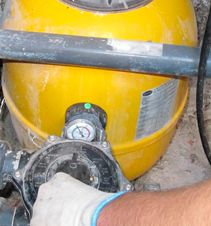 Mantenimiento y reparación de piscinas Mantenimiento y reparación de piscinas